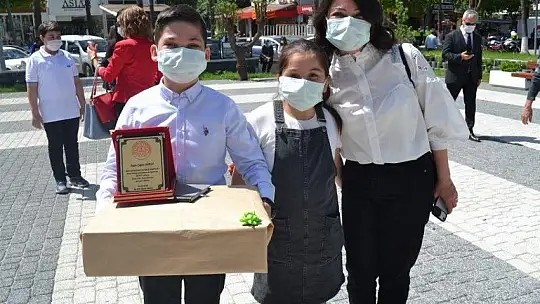 Ödülleri törenle takdim edildi 