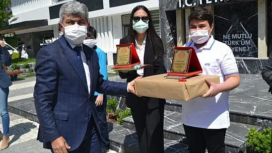 Ödülleri törenle takdim edildi 