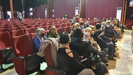 Kadın Meclisi Başkanını seçti