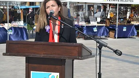 Kadınlar serbest kürsüden sorunlarını aktardı