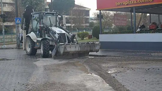 Araç sürücüleri zor anlar yaşadı