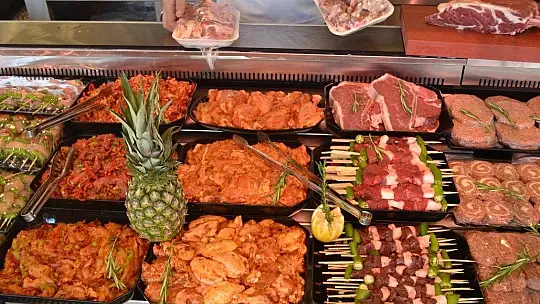 Sürmeli Kasap ve Şarküteri Fethiye halkı ile buluştu