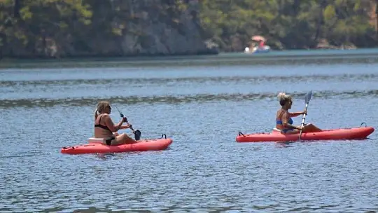Ölüdeniz Kumburnu Plajı, beş yıldızlı plajları aratmıyor