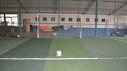 Halı saha işletmecileri destek bekliyor