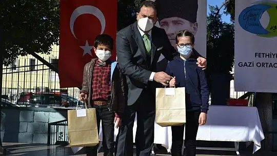 İstiklal Marşı'nın Kabulü bugün 100. kez kutlandı