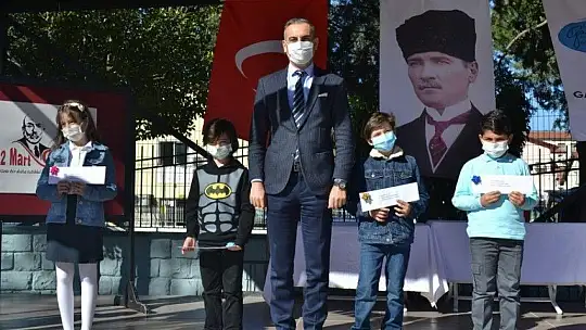 İstiklal Marşı'nın Kabulü bugün 100. kez kutlandı