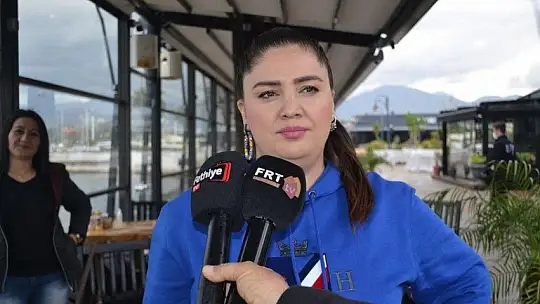 Balcı'dan arkadaşına sürpriz doğum günü