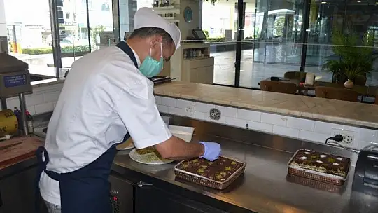 Geleneksel tatlılar Ramazan sofralarını süslüyor 