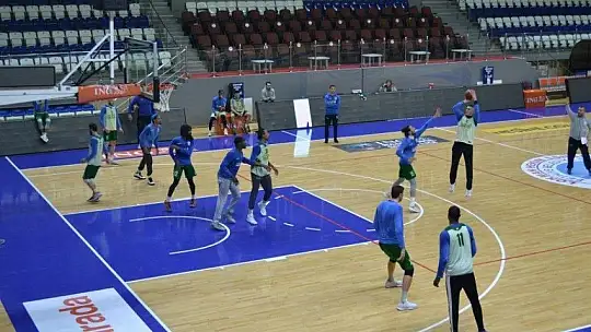 Tarihi maç öncesinde anlamlı ziyaret