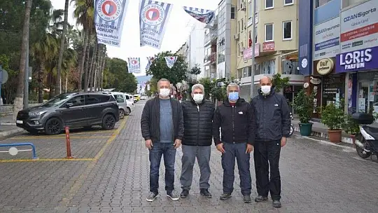 Fethiye sokakları lacivert beyaz