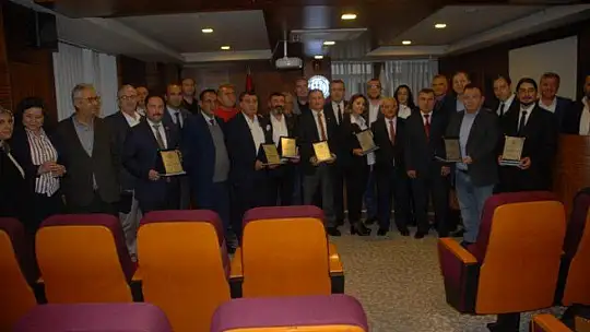 Seydikemer'in Rekortmenlerine Ödülleri Törenle Sunuldu