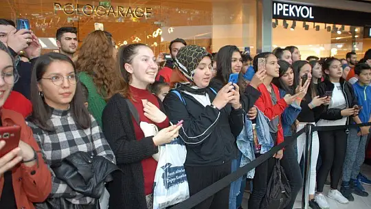 Tuğba Yurt, Fethiye'yi Salladı