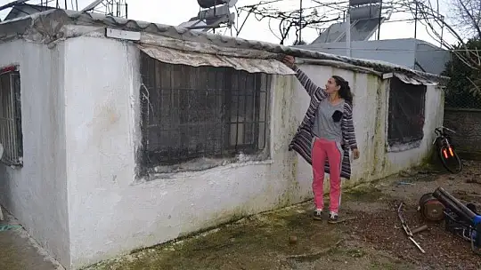 3 çocuğuyla bu evde yaşıyor