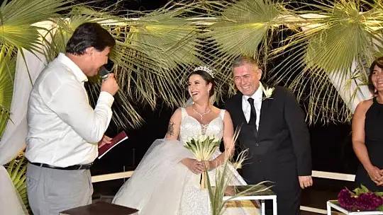 ÖZDEMİR VE AĞCA AİLELERİNİN EN MUTLU GÜNÜ