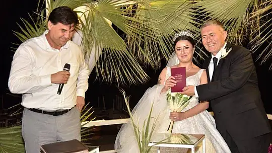 ÖZDEMİR VE AĞCA AİLELERİNİN EN MUTLU GÜNÜ