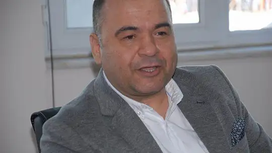 Şahiner 'Bin kişilik yurt yapımını takip ediyoruz'