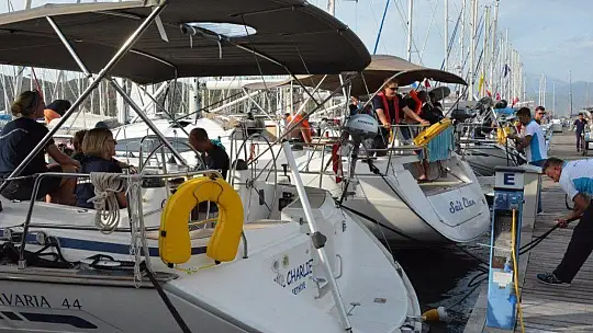 10 Ülkeden MS hastaları Fethiye'de yelken açtılar