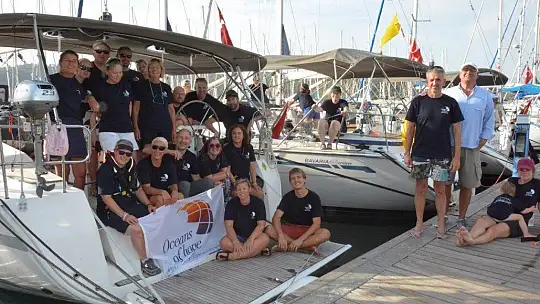 10 Ülkeden MS hastaları Fethiye'de yelken açtılar