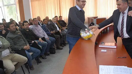 Kuraları Kaymakam çekti 