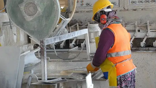 Seydikemerli Kadınlar Ekmeğini Taştan Çıkartıyor