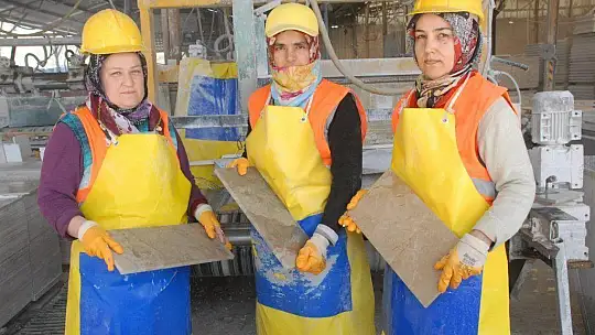 Seydikemerli Kadınlar Ekmeğini Taştan Çıkartıyor