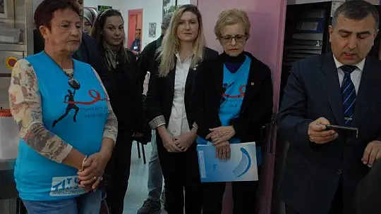 Kanser Hastalarına Destek Olmaya Devam Ediyorlar 