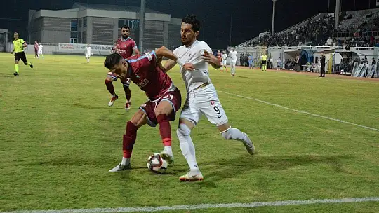 Fethiyespor, Ofspor'u puansız yolladı 3-0