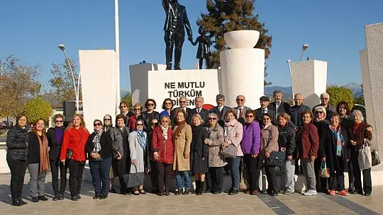 Kadınlar, Haklarını Savundu