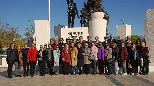 Kadınlar, Haklarını Savundu