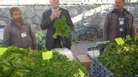 Bayraktar, ''Fethiye'nin üretici pazarı Türkiye'ye model olmalıdır''