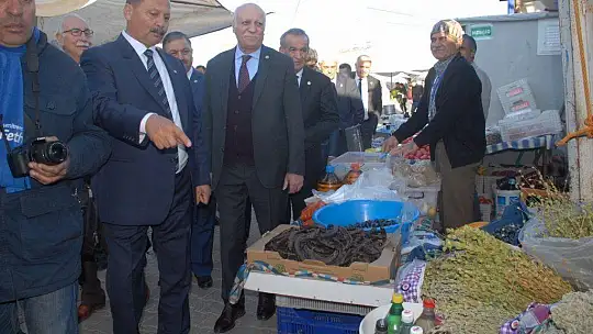 Bayraktar, ''Fethiye'nin üretici pazarı Türkiye'ye model olmalıdır''