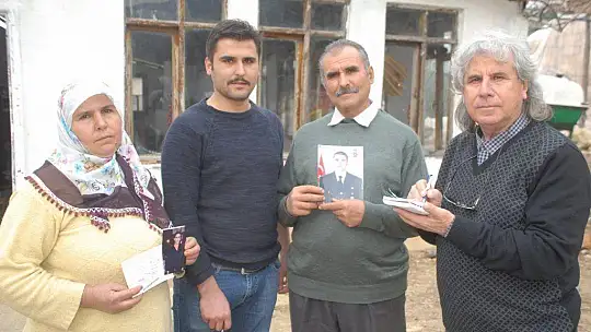 Bakan Akar'ı Nişan Törenine Bekliyorlar