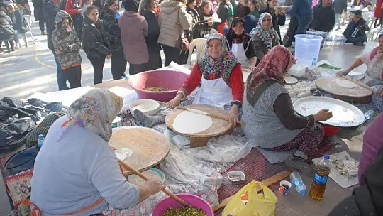 Gazi Ortaokulu'nda Kermes Coşkusu 