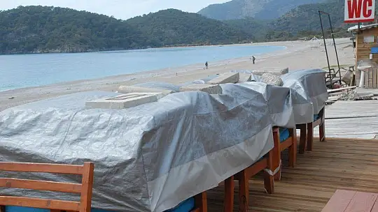 Ölüdeniz Sahili Bomboş