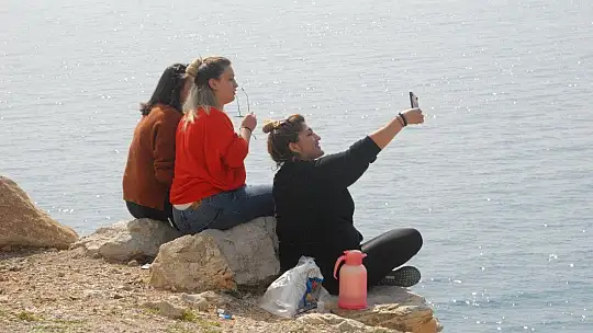 Ölüdeniz Sahili Bomboş