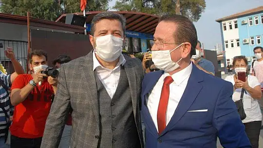 FETHİYE AK PARTİ'DE İKİ LİSTE YARIŞTI