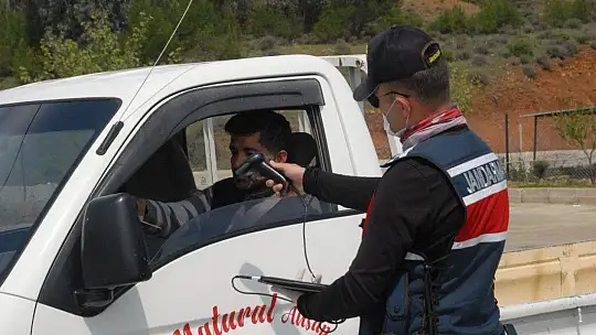 Fethiye'de Emniyetten Koronavirüs Kontrolü