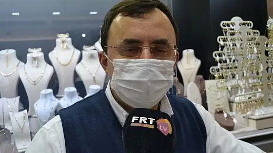 Altın fiyatlarının düşmesi sevgililere yaradı
