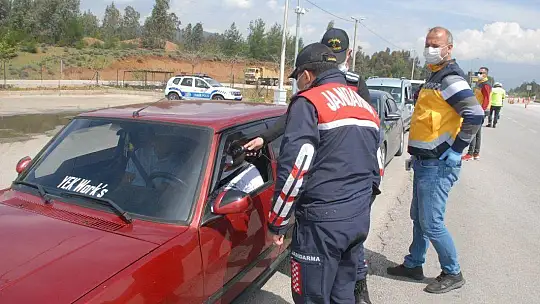 Fethiye'de Emniyetten Koronavirüs Kontrolü