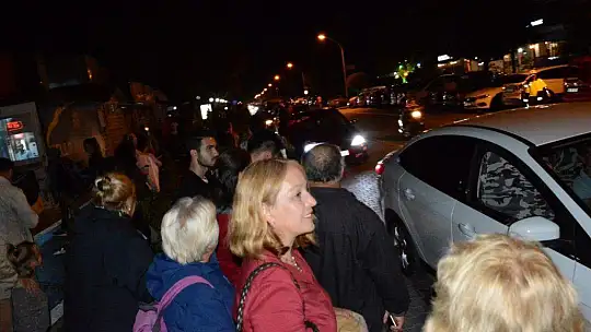 Cumhuriyet coşkusunu konvoyla kutladılar