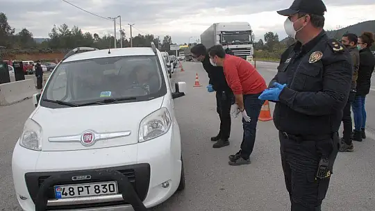 Fethiye'de Emniyetten Koronavirüs Kontrolü