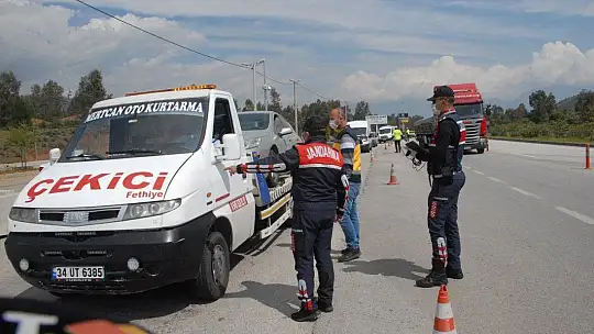 Fethiye Girişinde Korona Önlemi