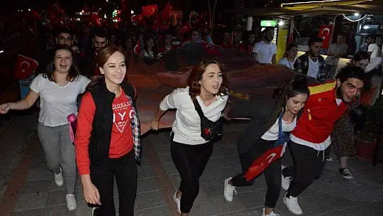 Fethiye'deki fener alayına yoğun katılım oldu