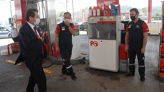 VALİ TAVLI, MUHTARLARIN SORUNLARINI DİNLEDİ