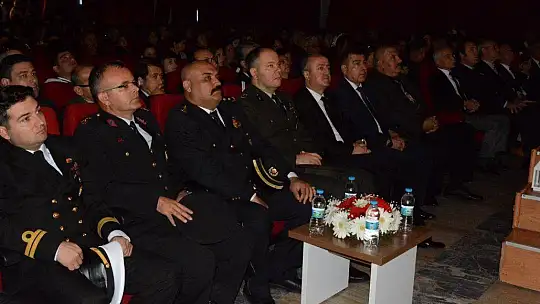 Atatürk muhteşem oratoryo ile anıldı