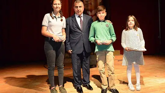 Atatürk muhteşem oratoryo ile anıldı