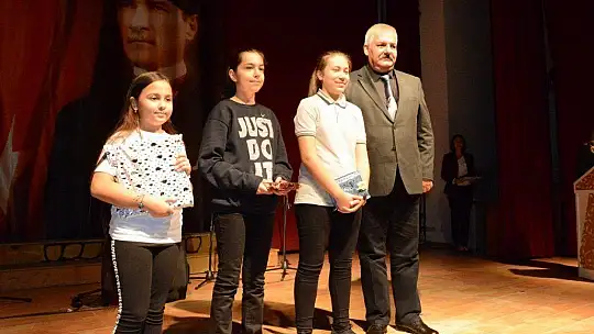 Atatürk muhteşem oratoryo ile anıldı