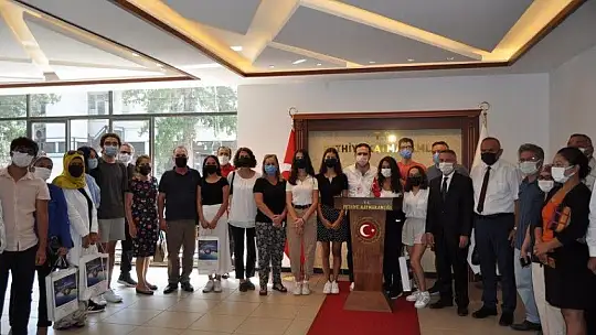 Dereceye giren öğrenciler ödüllendirildi