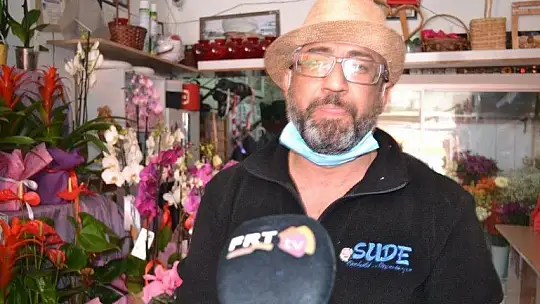 Çiçekçilerde Sevgililer Günü hareketliği