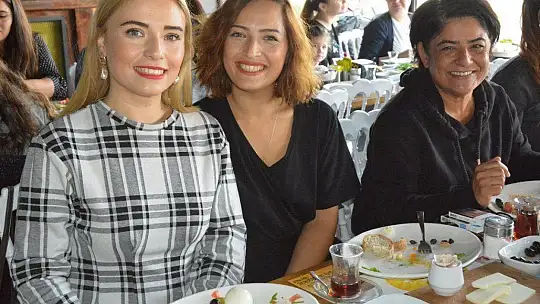 Fethiye Anneleri Giderek Büyüyor